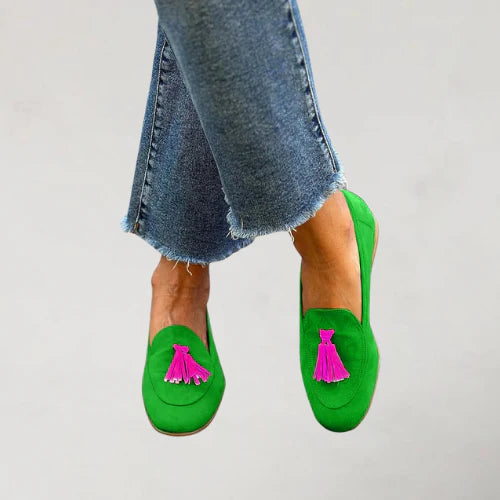 GREENFIT | TRENDY TASSEL LOAFERS IN BRIGHT GREEN