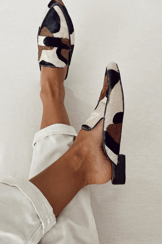 LUXEMULE | STYLISH BLACK AND WHITE MULE LOAFERS