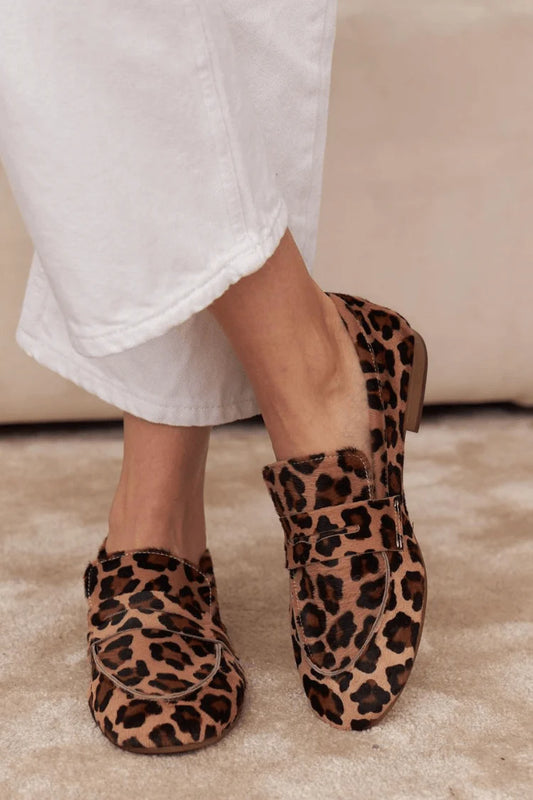 LUXESTEP | LEOPARD PRINT LOAFERS WITH GOLD BUCKLE
