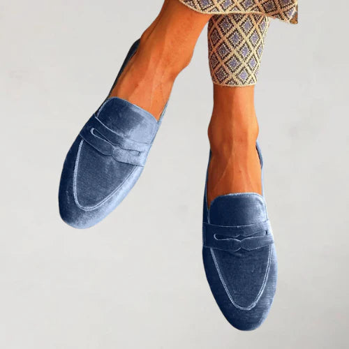 VELVETEASE | ELEGANT BLUE VELVET LOAFERS