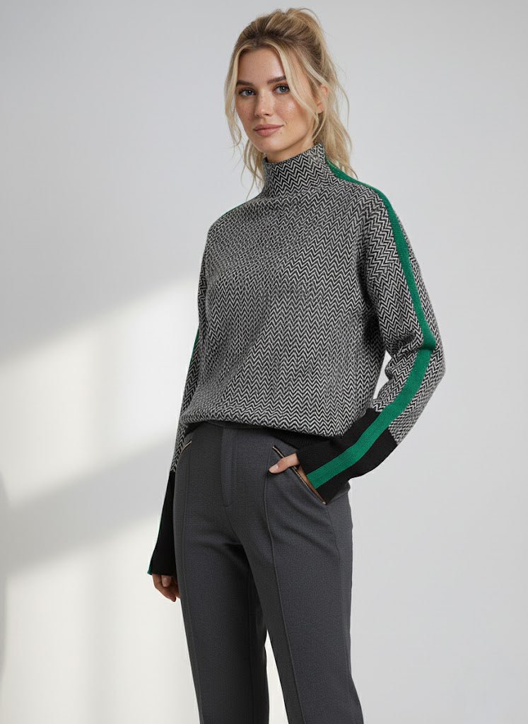 BROOKLYN | TURTLENECK WITH CONTRASTING STRIPES